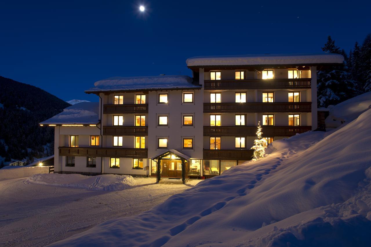 Residence Ortles Santa Caterina dello Ionio Exterior photo